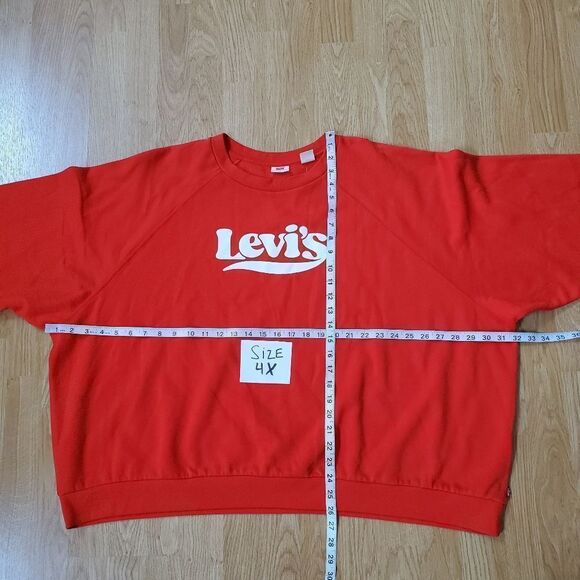 Levi's Trendy Plus Size Logo Sweatshirt - Picture 8 of 13